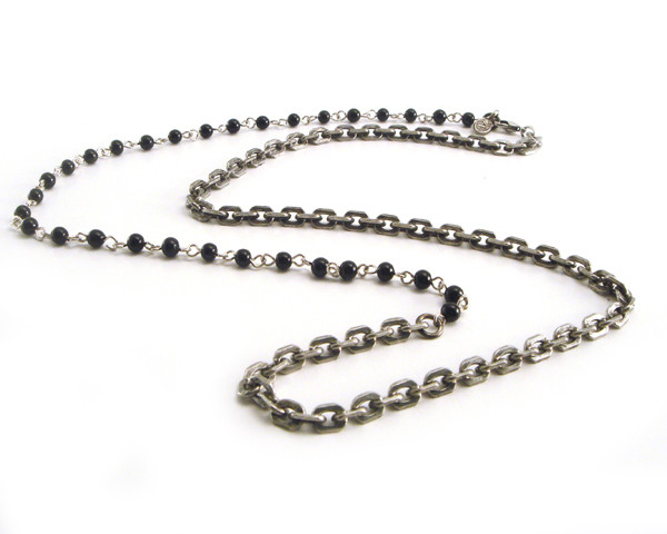Flat Iron Thin Necklace With Black Rosary Chain